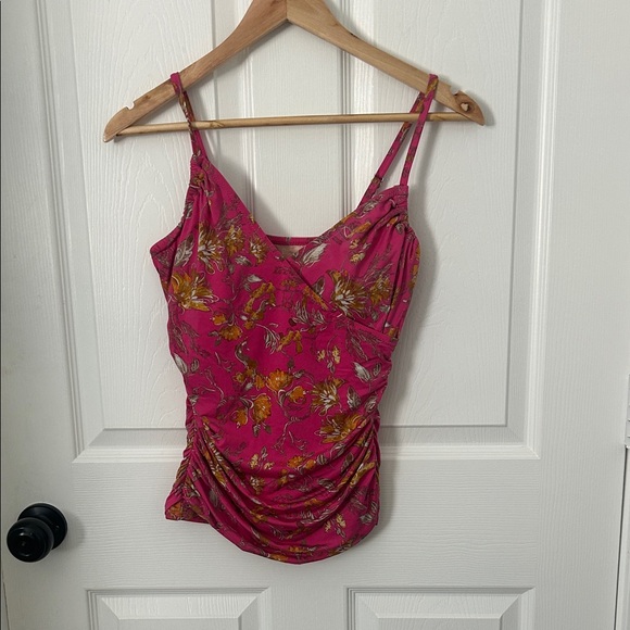Garnet Hill Pink Floral Bikini Top - Picture 1 of 10